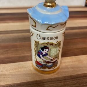 Lenox Disney Snow White Cinnamon Spice Jar – Walt Disney Collection – 1995